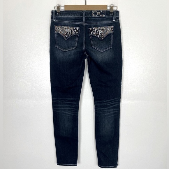 Miss Me Ankle Women’s Skinny Jeans Size 26 Embroidered Studded Color Blue M907AK - Picture 1 of 10
